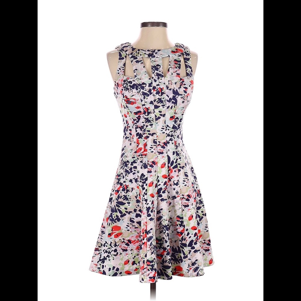Jessica Simpson Sleeveless Floral Mulitcolor Spring Fit & Flare Dress size 10